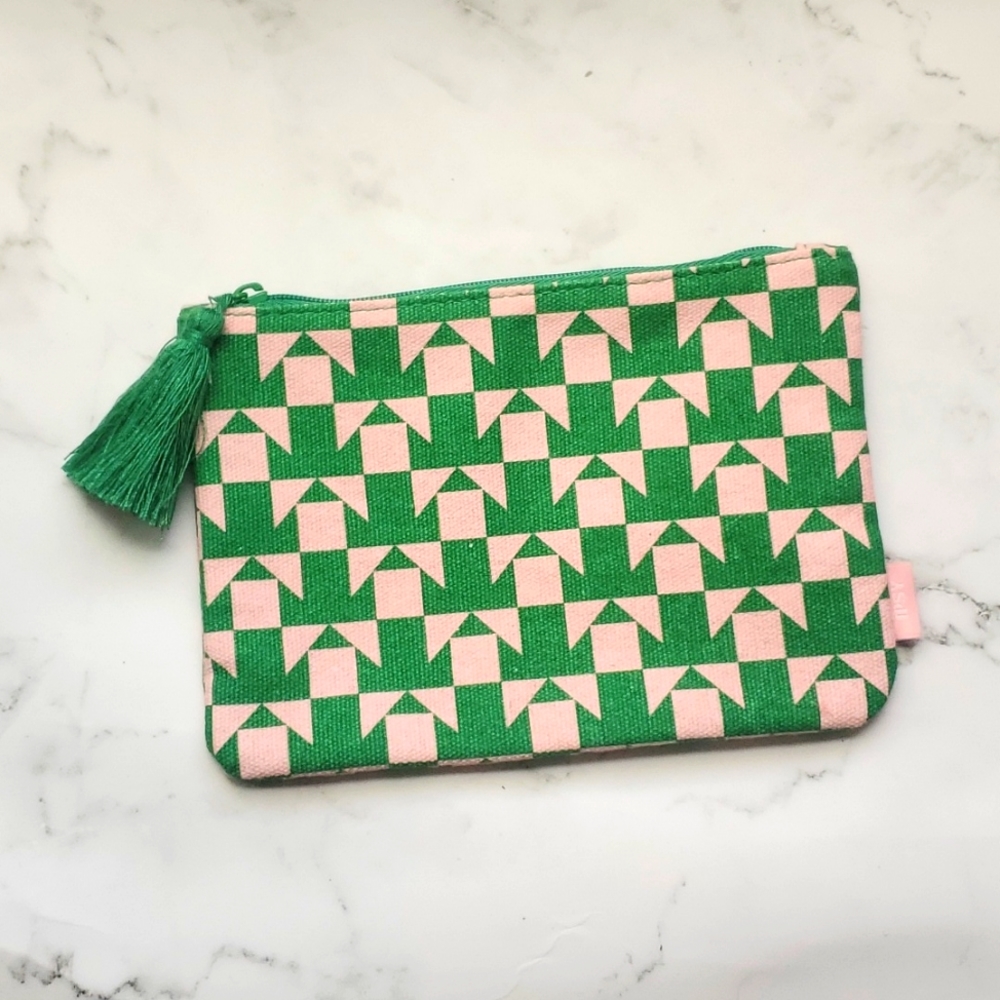 Ipsy Makeup Bag